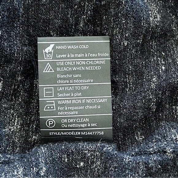 Vince wool blend henley marked blue sweater Small - Picture 5 of 8